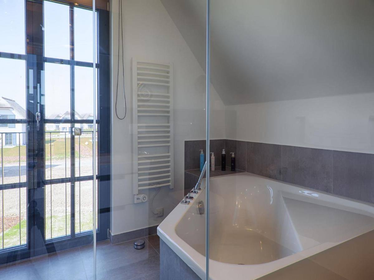 Reetland Am Meer - Luxus Reetdachvilla Mit 3 Schlafzimmern, Sauna Und Kamin F18 Дранске Екстер'єр фото