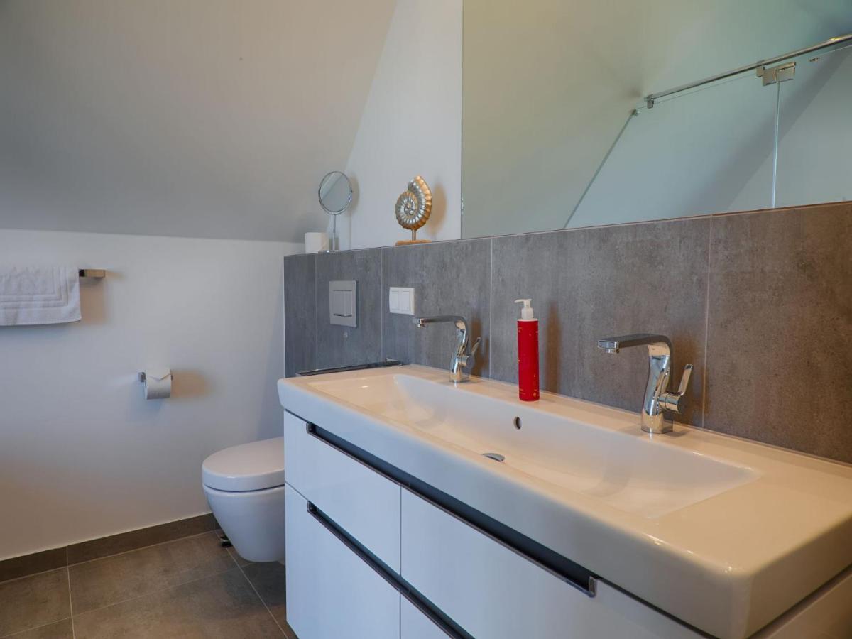 Reetland Am Meer - Luxus Reetdachvilla Mit 3 Schlafzimmern, Sauna Und Kamin F18 Дранске Екстер'єр фото